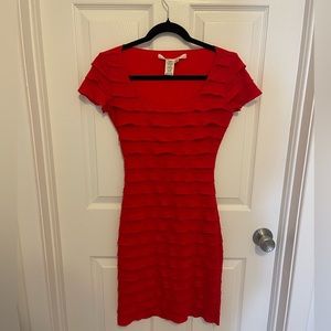 Red fitted max studio dress - xs